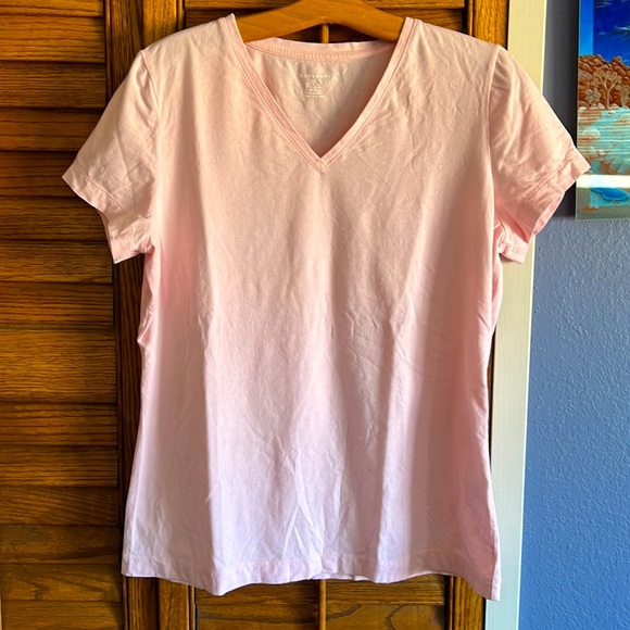 Lands End Sweet Pink Vneck Tee 